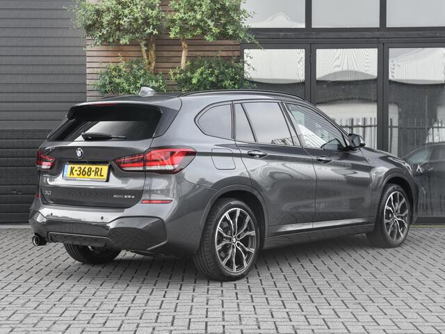 BMW X1 xDrive25e eDrive Edition M pakket Leer Pano Stoelverwarming 19 Inch Velgen
