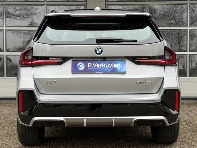 BMW X1 sDrive18i M SPORT | PANORAMA | PREMIUM PACK | ADAPT. CRUISE | KEYLESS ENTRY | STOELVERWARMING |