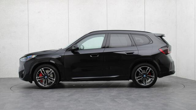 BMW X1 xDrive30e M-Sport Pro | Massage | Harman/Kardon | Head-up | Memory | Parking Assistant Plus | Driving Assistant Professional