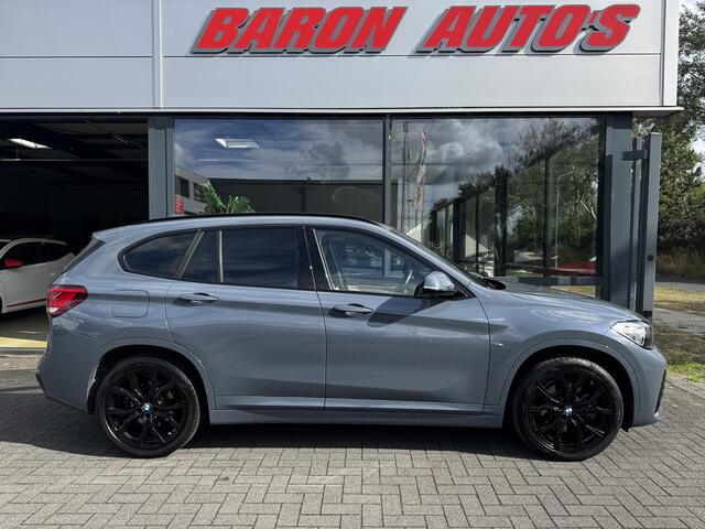 BMW X1 xDrive25e High Executive M-Sport Shadow Line / Adaptieve Cruise Control / Head-up / Harman Kardon / Leder
