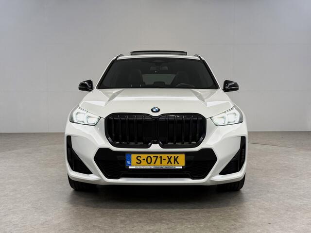 BMW X1 sDrive18i M-Sport | Pano | 360° | Virtual | HuD | Sfeer | Trekhaak | Carplay | Cruise | Keyless