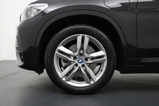 BMW X1 xDrive25e M Sport 220PK| Lederen Sportstoelen | Head up Display | Dealeronderhouden