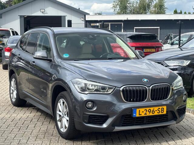 BMW X1 1.6 Diesel 2017 Trekhaak Xenon Handgeschakeld