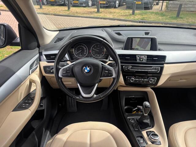 BMW X1 1.6 Diesel 2017 Trekhaak Xenon Handgeschakeld