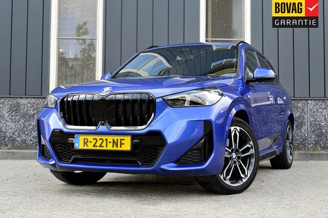 BMW X1 sDrive18i M.sport Rijklaarprijs-Garantie Panorama dak Leder Navigatie Head-Up Airco