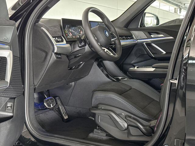 BMW X1 xDrive25e | M Sportpakkket Pro | Premium Pack | Travel Pack | Huisselectie