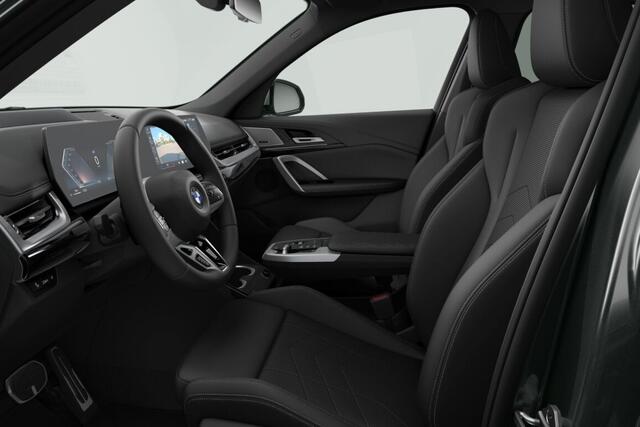 BMW X1 xDrive23i | M Sportpakket Pro | Innovation Pack | Comfort Pack | Travel Pack | Trekhaak