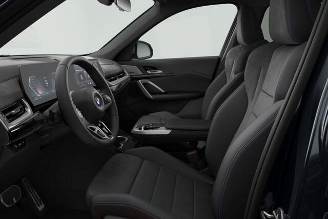 BMW X1 xDrive23i | M Sportpakket Pro | Premium Pack | Travel Pack | Trekhaak