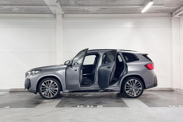 BMW X1 xDrive30e | M-Sport | Trekhaak | Panoramadak |