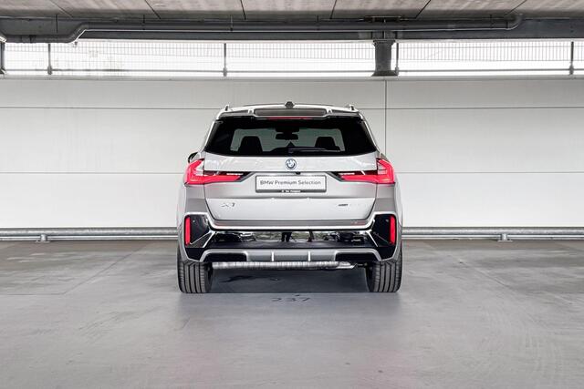 BMW X1 xDrive25e | M Sportpakket Pro | Premium Pack | Travel Pack | Huisselectie