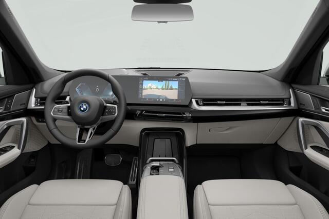 BMW X1 xDrive25e | M Sportpakket Pro | Innovation Pack | Travel Pack | Trekhaak