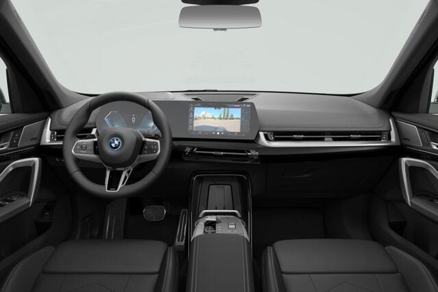 BMW X1 xDrive25e | M Sportpakket Pro | Innovation Pack | Travel Pack | Trekhaak