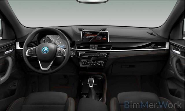 BMW X1 xDrive25e Sport Line Sport Line, ACC, Camera, Trekhaak