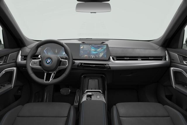 BMW X1 xDrive25e | M Sportpakket Pro | Premium Pack | Travel Pack