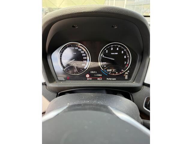 BMW X1 sDrive18i Executive Edition | Stoelverwarming | Head-Up Display | Cruise Control | Parkeersensoren | Navigatie | Keyless | LED | HIFI | Elektrische Achterklep | NAP | Automaat | Dealer Onderhouden