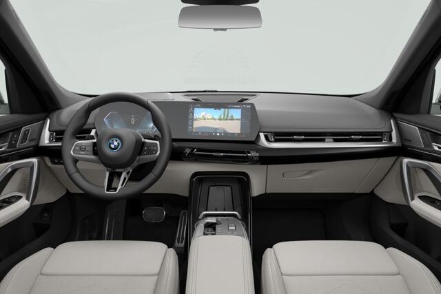 BMW X1 xDrive25e | M Sportpakket Pro | Innovation Pack | Comfort Pack | Travel Pack | Trekhaak
