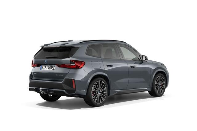 BMW X1 xDrive25e | M Sportpakket Pro | Innovation Pack | Comfort Pack | Travel Pack | Trekhaak