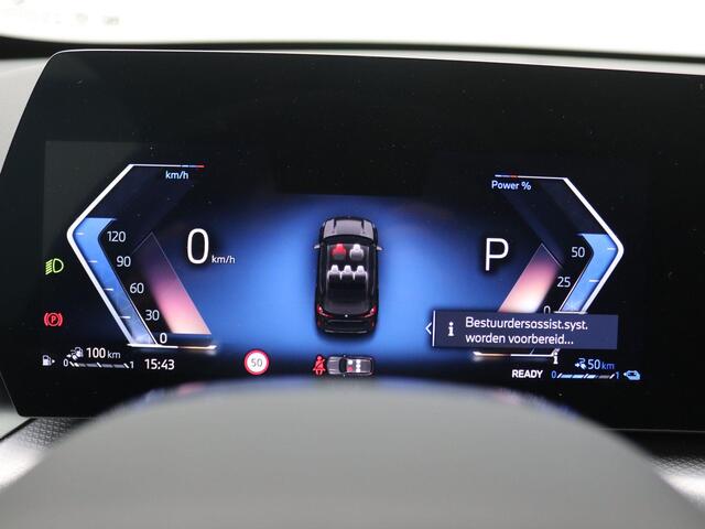 BMW X1 xDrive25e 245PK Aut. M-Sport, Pano-Schuifdak, Keyless, Digital Key, Stoelverwarming, LED verlichting, Trekhaak, 19" LM Velgen