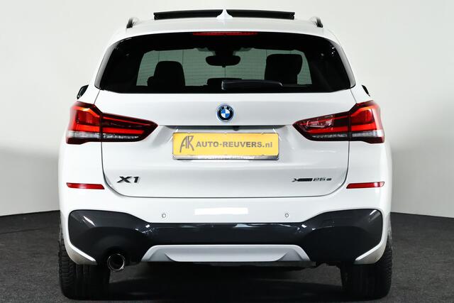 BMW X1 xDrive25e M-Sport / Opendak / HUD / Leder / Memory