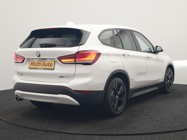 BMW X1 xDrive25e PHEV 221pk Dealer O.H. | Adaptive Cruise | Head Up | Camera | Harman / Kardon | Stoelen Memory & Verwarmd | Navigatie | DAB | Plug In Hybrid |