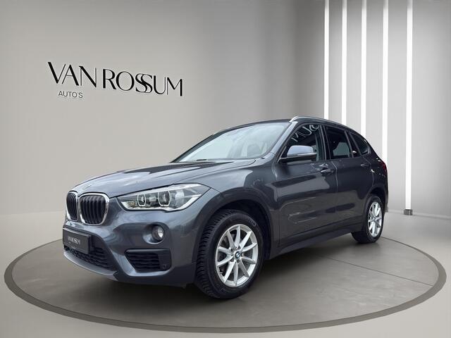BMW X1 sDrive18i Executive | Verwarmde Sportstoelen | Camera | Led | Trekhaak | Climate | Parksenors V+A |