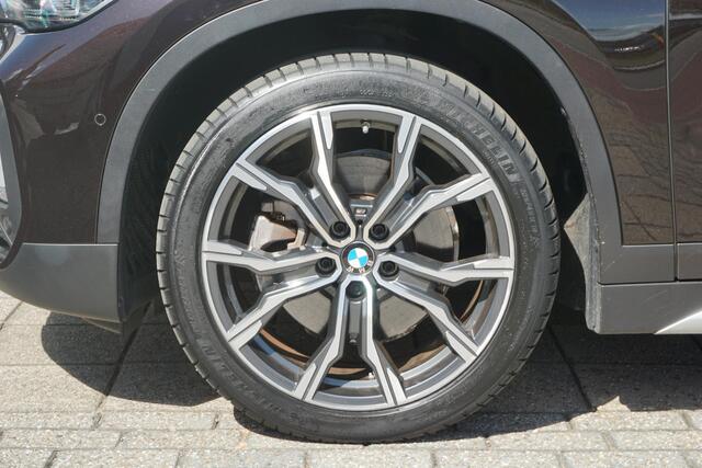 BMW X1 xDrive25e eDrive Edition | Nederlandse auto NAP | Panodak | Head-Up