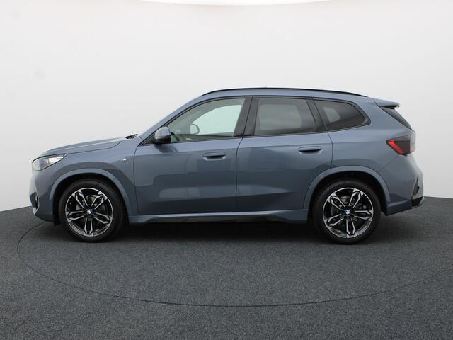 BMW X1 sDrive18i | M-Sport | Pano | Memory | 360 Camera | Head Up | Keyless | Harman/ Kardon | Prijs Rijklaar !!