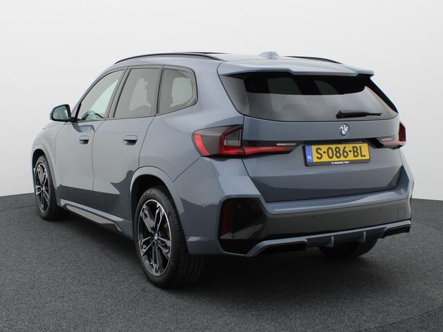 BMW X1 sDrive18i | M-Sport | Pano | Memory | 360 Camera | Head Up | Keyless | Harman/ Kardon | Prijs Rijklaar !!