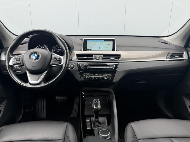 BMW X1 sDrive18i High Executive Automaat Schuifdak/Trekhaak.