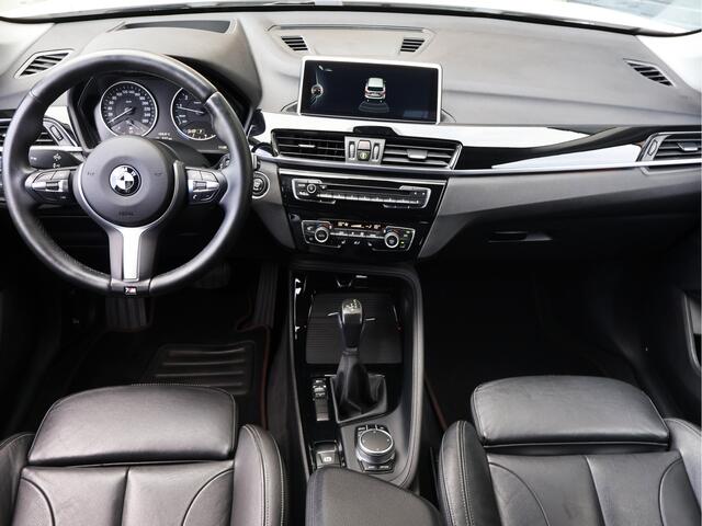 BMW X1 sDrive20i Centennial High Executive | LED | Verw Stoelen | Leder |