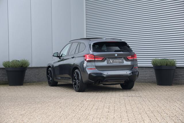 BMW X1 xDrive25e 220pk M-Sport Pano|Trekh|Memory|H&K|HUD|Leder