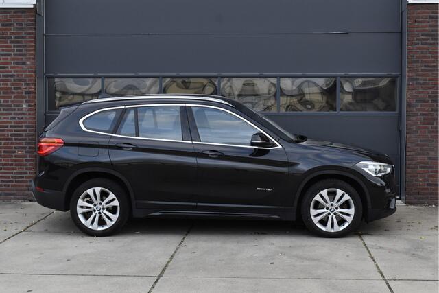 BMW X1 sDrive18i Executive NAP Navi - Cruise - Lmv