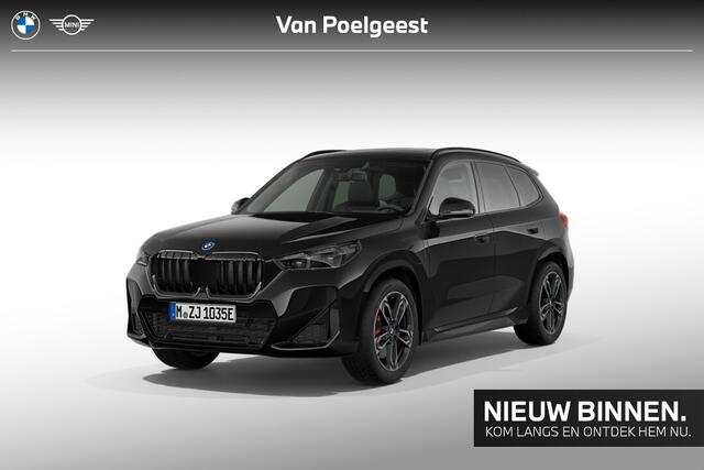 BMW X1 xDrive25e M-Sport Pro / 19 '' / Head Up Display / Glazendak / Harman Kardon / Sportstoelen