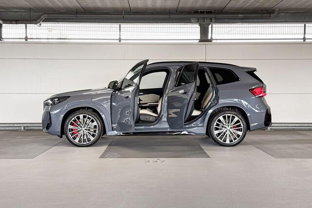 BMW X1 xDrive25e | M Sportpakket Pro | Innovation Pack | Comfort Pack | Travel Pack | Trekhaak | Huisselectie