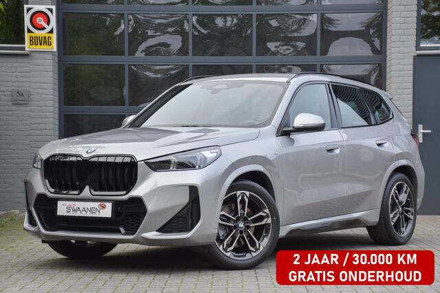 BMW X1 sDrive20i | M sport | Electr. trekhaak | Leer | ACC