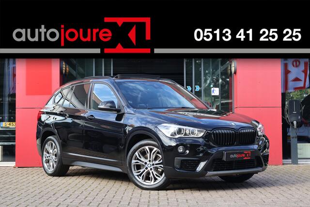 BMW X1 sDrive18i High Executive | Origineel NL | Shadow Line | HUD | Panoramadak | Leder |