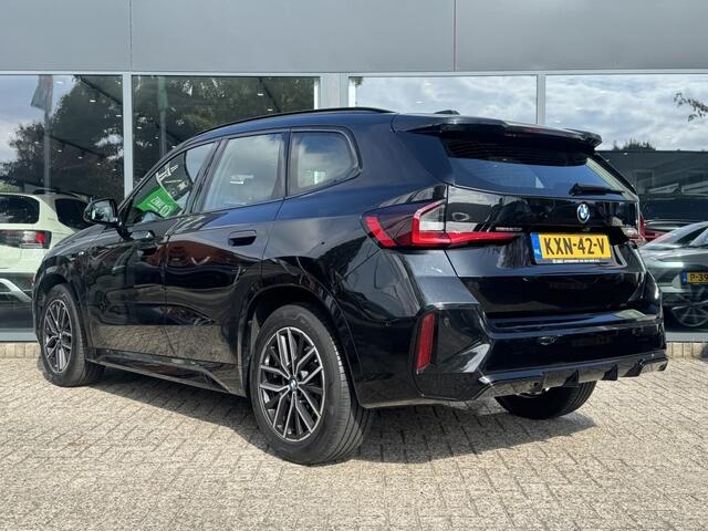 BMW X1 sDrive20i | PANORAMADAK | MASSAGESTOELEN |