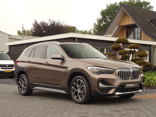 BMW X1 xDrive25i X-line | Stuurverw. | KeylessEntr. | 230PK! | Schuifdak | Unieke kleur!