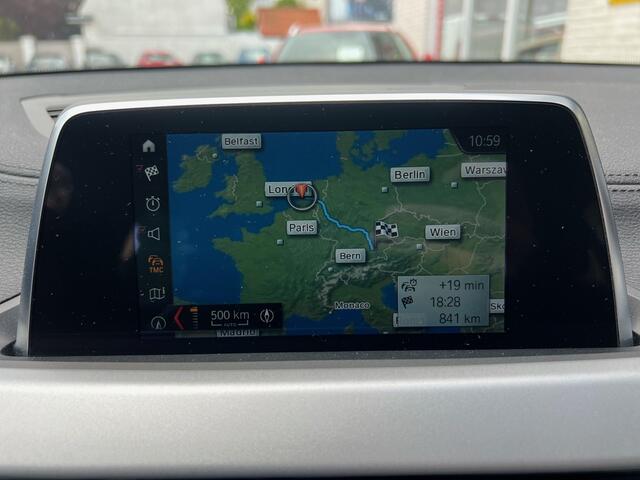 BMW X2 sDrive20i High Executive | Leer | Stoelverwarming | PDC |