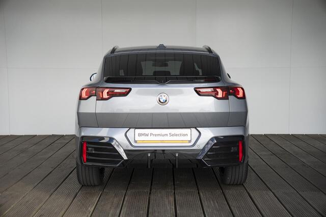 BMW X2 sDrive20i / M Sportpakket / Comfort Acces / Achteruitrijcamera / Vergrote brandstoftank