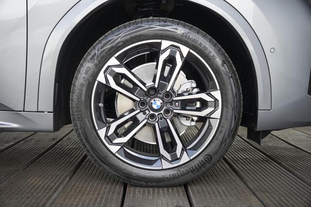 BMW X2 sDrive20i / M Sportpakket / Comfort Acces / Achteruitrijcamera / Vergrote brandstoftank