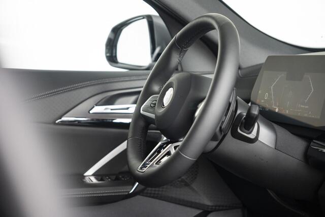 BMW X2 sDrive20i / M Sportpakket / Comfort Acces / Achteruitrijcamera / Vergrote brandstoftank