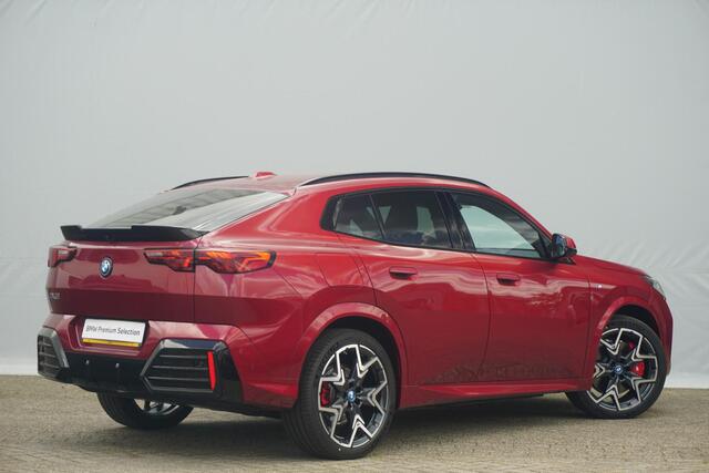 BMW X2 iX2 xDrive30 M Sport Pro Trekhaak / Panorama Dak / Harman Kardon / Comfort Acces / Elektrische Stoelen