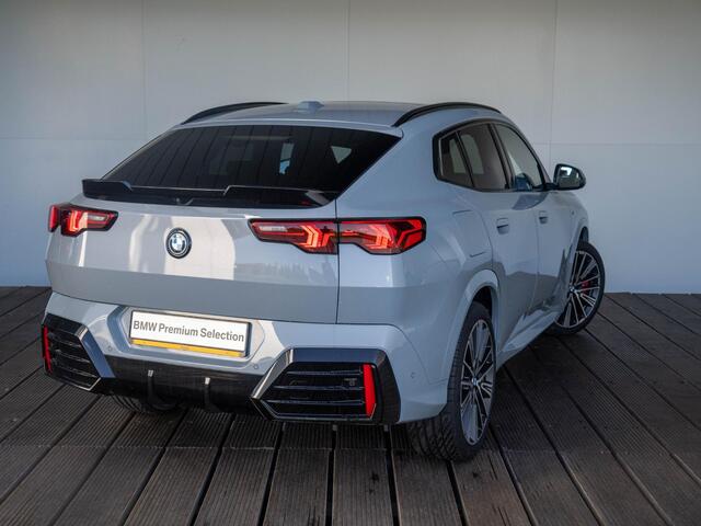 BMW X2 iX2 eDrive20 M Sportpakket Pro | Stuurwielrand verwarmd | Comfort Acces | Harman Kardon