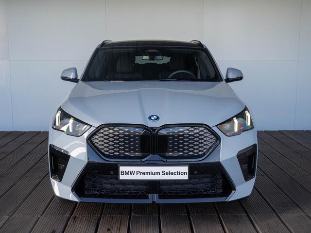 BMW X2 iX2 eDrive20 M Sportpakket Pro | Stuurwielrand verwarmd | Comfort Acces | Harman Kardon
