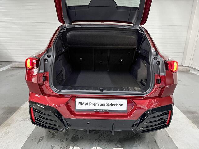 BMW X2 iX2 xDrive30 M-Sport Pro | Innovation Pack | Comfort Pack | Harman/Kardon | Schuif-/Kanteldak