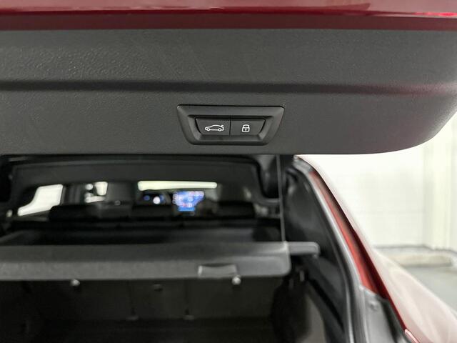 BMW X2 iX2 xDrive30 M-Sport Pro | Innovation Pack | Comfort Pack | Harman/Kardon | Schuif-/Kanteldak