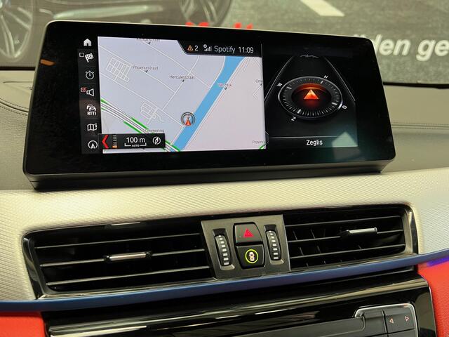 BMW X2 M35i High Executive Turbo 306 PK Automaat / Navigatie / Panoramadak / Leder Sport Int / Memory Seats / 19" M-Sport Velg / Park Assist / 29000 KM / NP ¤ 81000,-