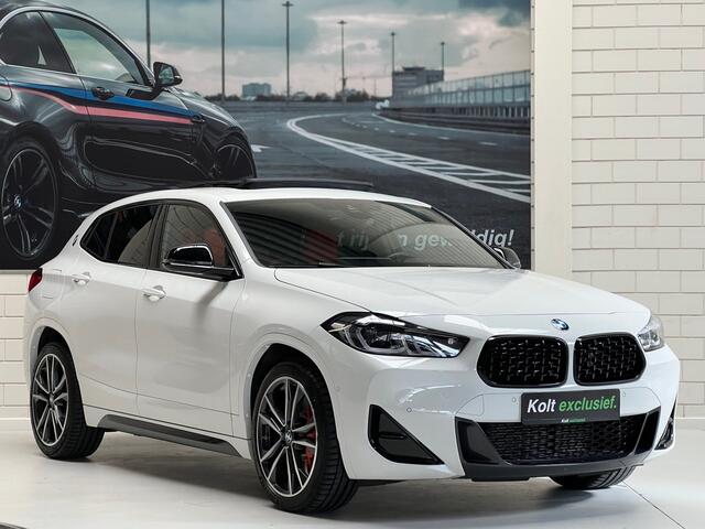BMW X2 M35i High Executive Turbo 306 PK Automaat / Navigatie / Panoramadak / Leder Sport Int / Memory Seats / 19" M-Sport Velg / Park Assist / 29000 KM / NP ¤ 81000,-
