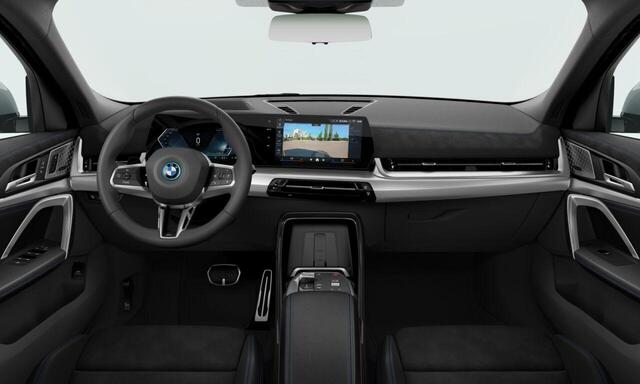 BMW X2 iX2 xDrive30 | M Sport Package | Equipment Package Pro | Comfort Pack